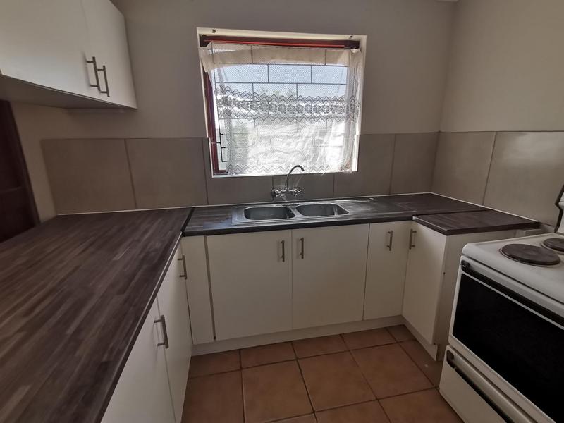 To Let 2 Bedroom Property for Rent in Electric City Western Cape